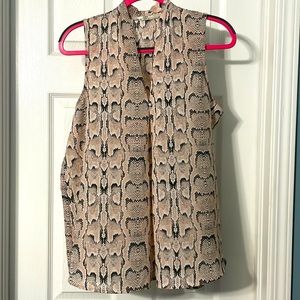 Dex sleeveless blouse, Large